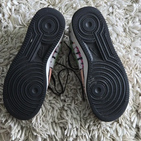 Nike Air Force 1 'Black Tie Dye woman size 6 - Picture 7 of 10